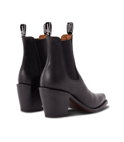 Maya boot
