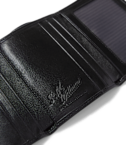 Small tri-fold wallet