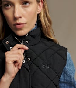 Ikara vest