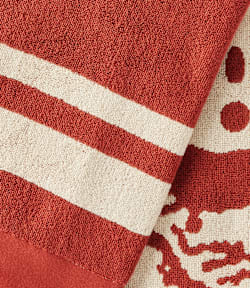 Original Outfitter towel