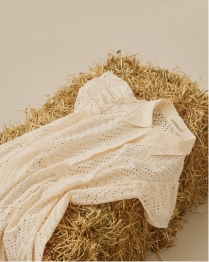 Women's Dresses and skirts