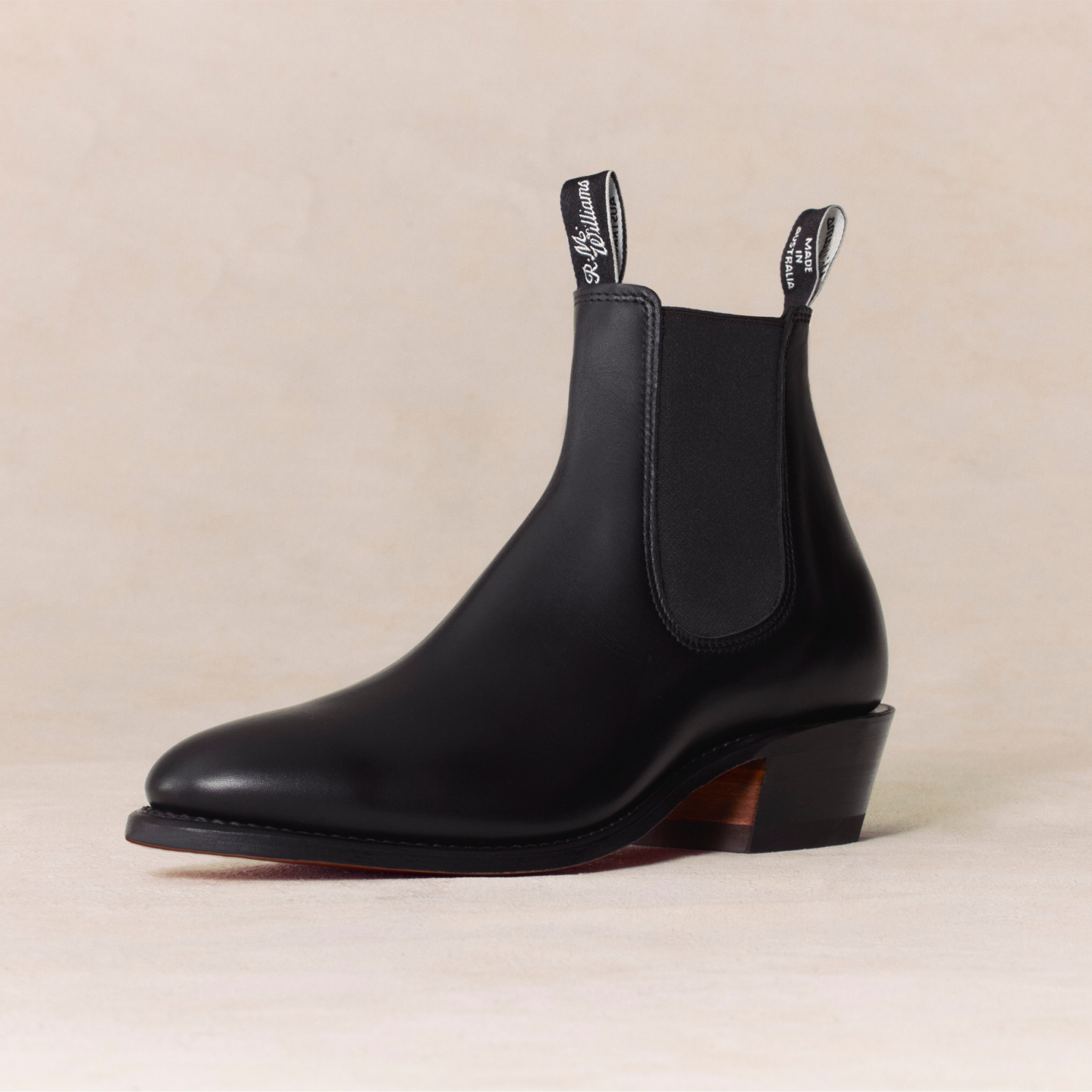 Black Yearling Boots | R.M.Williams Chelsea Boots | R.M.Williams 