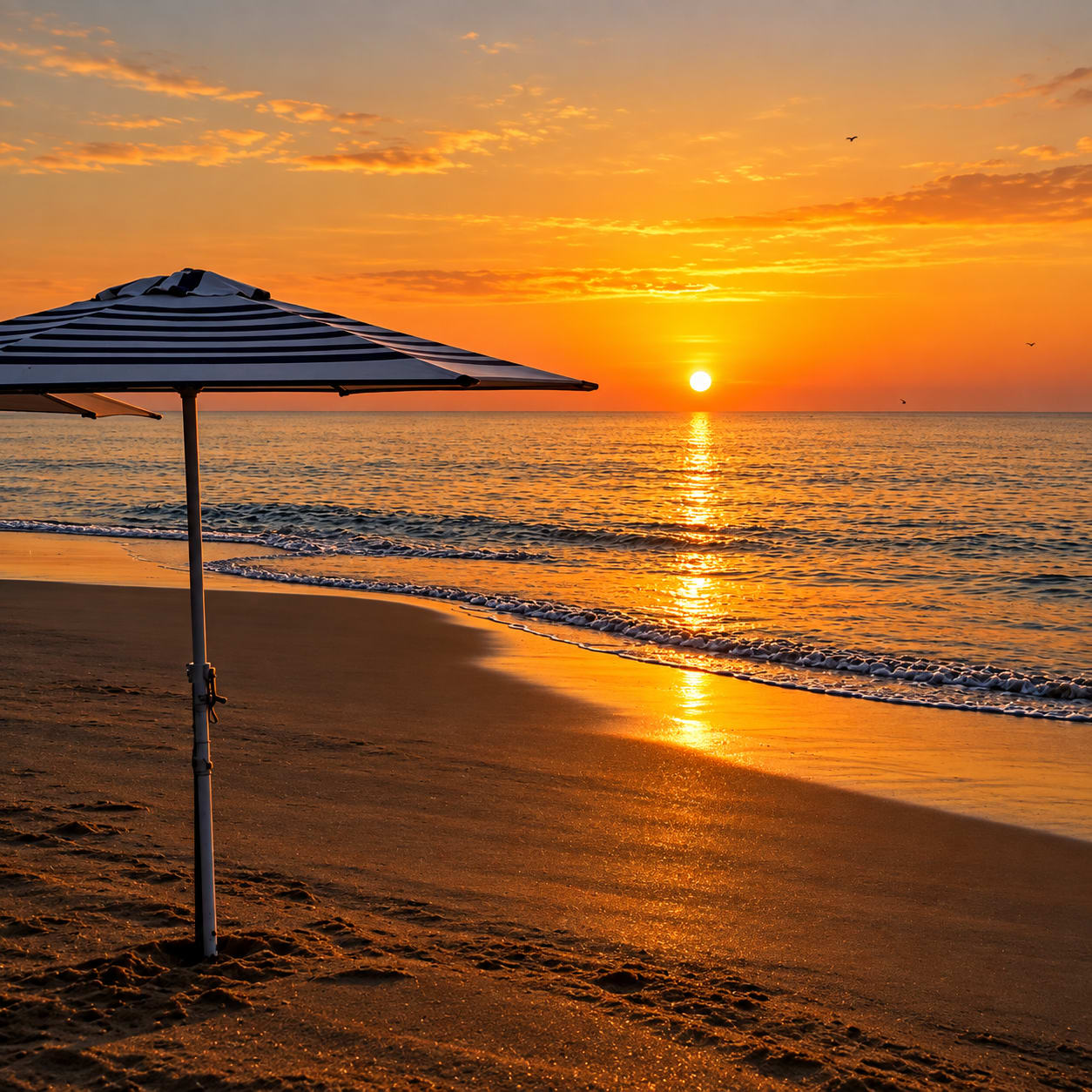 Atardecer en Playa Santa Clara frente a Montecito Beach