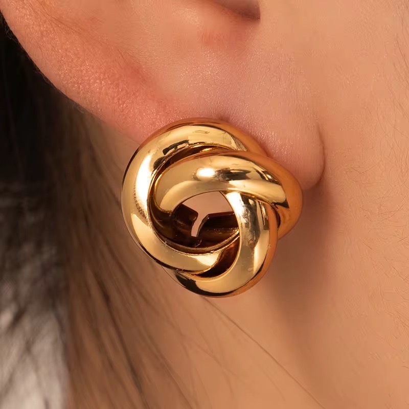 Knot Earrings