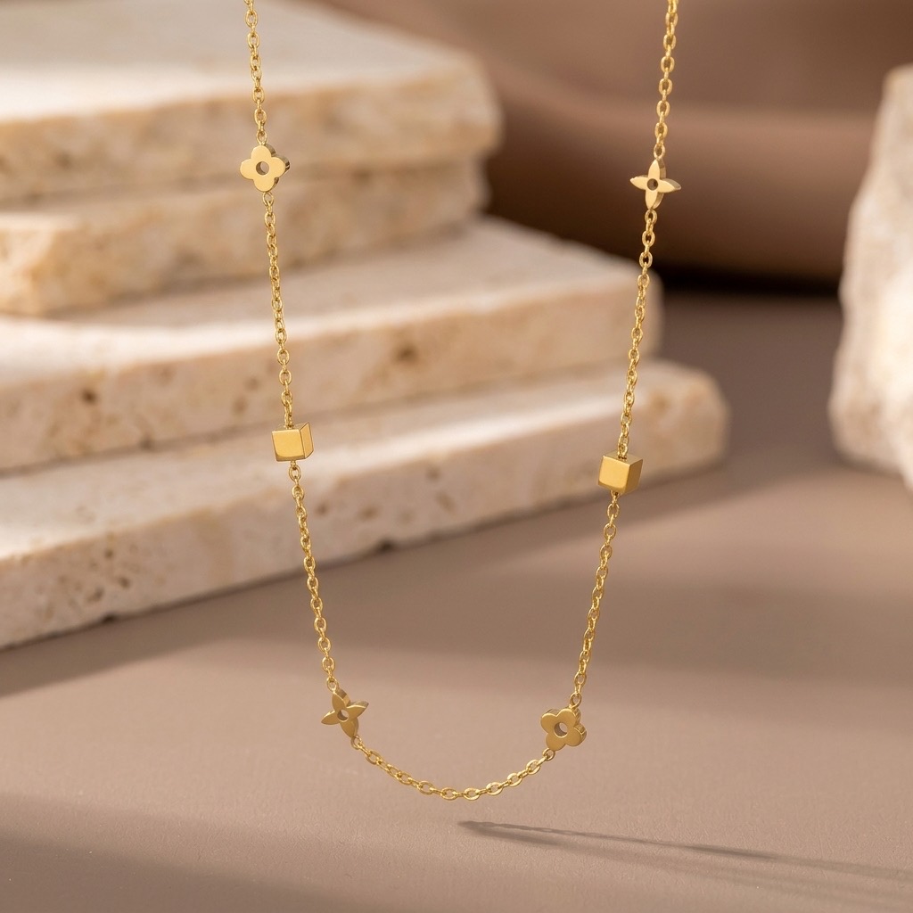 Etoile Charm layered necklace