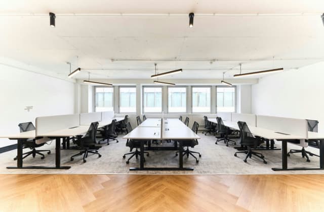 Bureaux 27 Rue de Surene, Paris 8e