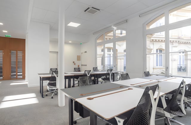 Bureaux 1 Bis Avenue de la Republique, Paris 11e