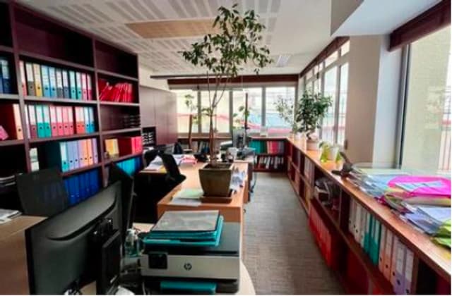 Bureaux 5 Bis Rue M. de Rochechouart, Paris 9e