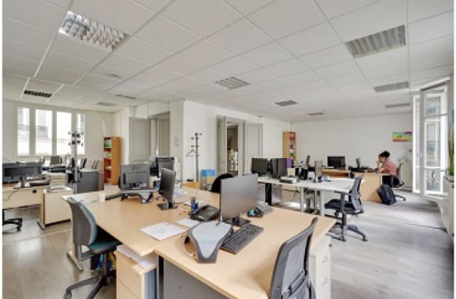 Bureaux 19 Rue Pierre Semard, Paris 9e
