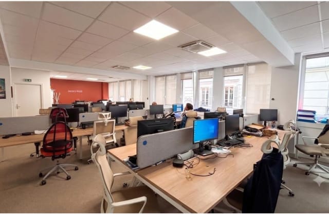 Bureaux 8 Rue Bayen, Paris 17e