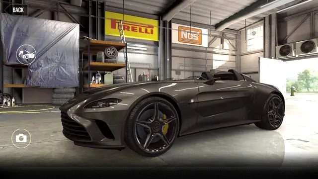 Aston Martin V12 Speedster