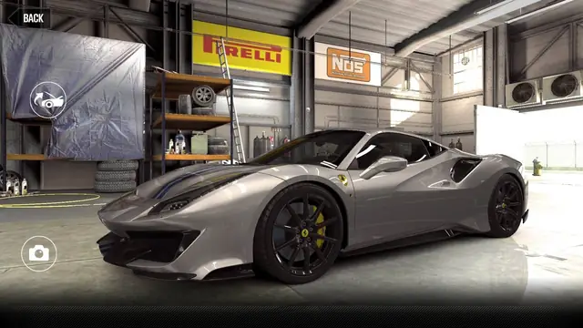 Ferrari 488 Pista (Gold Star)