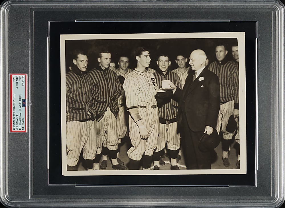 1933 Joe DiMaggio San Francisco Seals Original News Photograph PSA/DNA Type I - DiMaggio Hits in 50 Consecutive Games!
