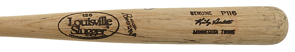 1993 Kirby Puckett Minnesota Twins Signed Game-Used Bat PSA/DNA GU 8