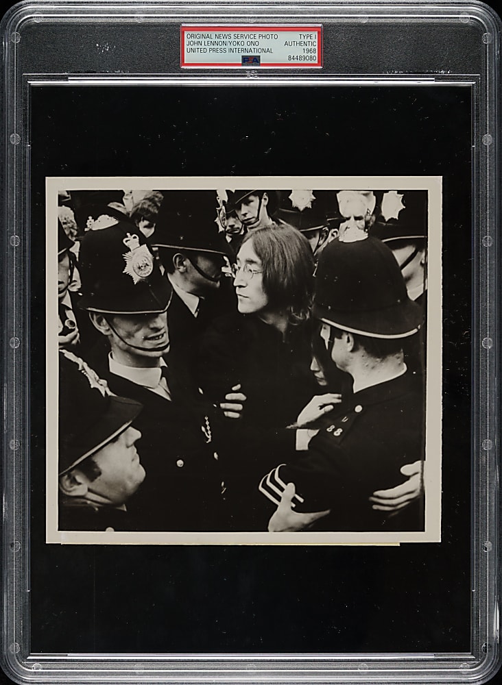 1968 John Lennon and Yoko Ono Original United Press International Photograph PSA/DNA Type I