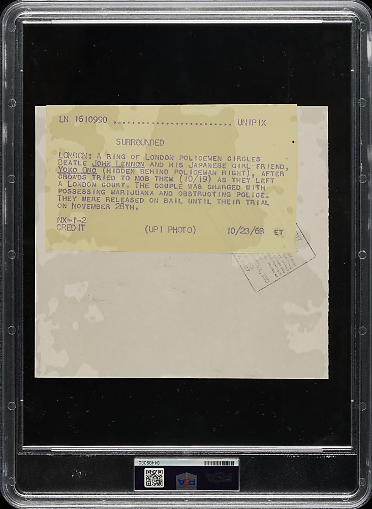 1968 John Lennon and Yoko Ono Original United Press International Photograph PSA/DNA Type I
