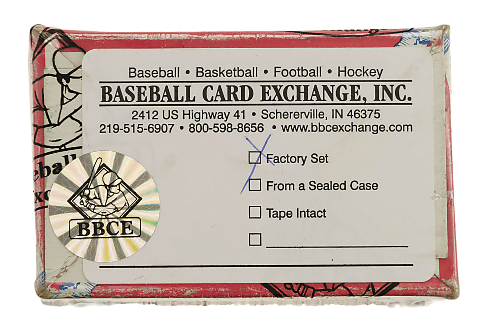 1985 Topps USFL Football Factory Box Set (132 Cards) - BBCE