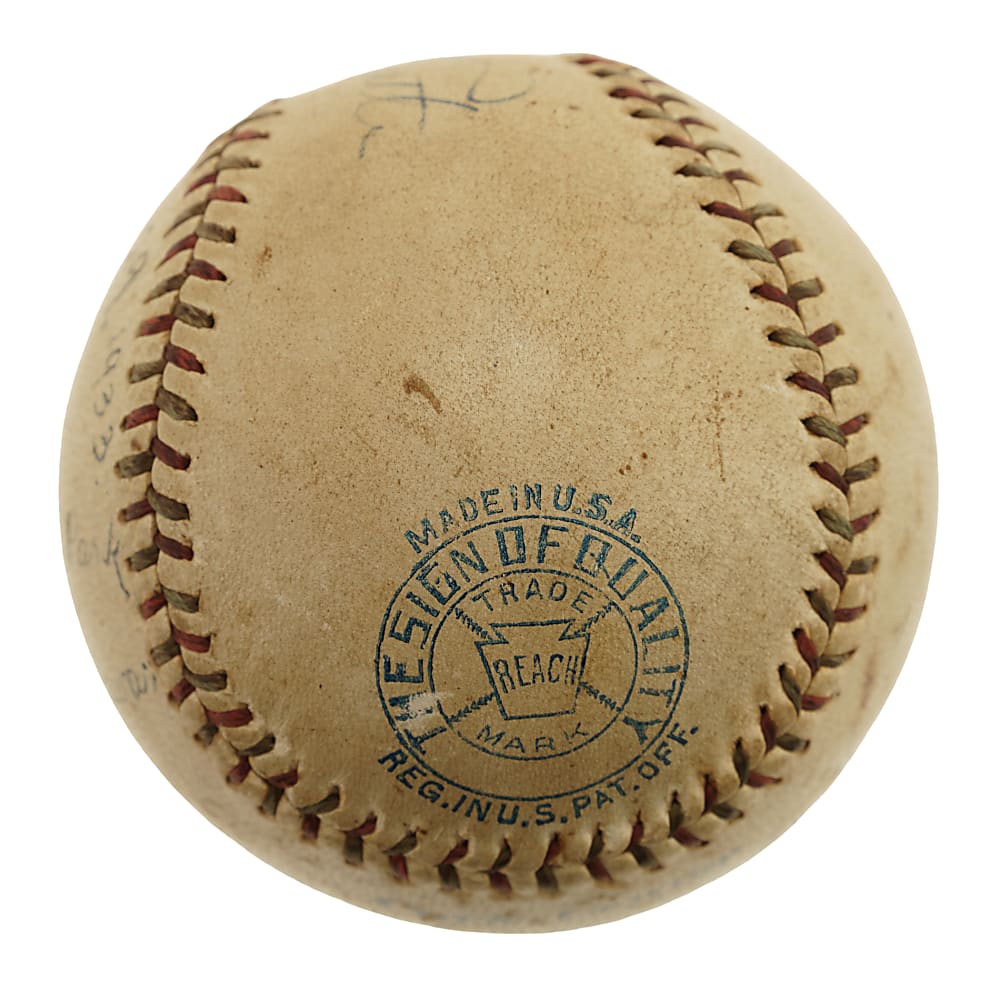 1933 Babe Ruth Single-Signed Baseball with Provenance PSA/DNA NM 7
