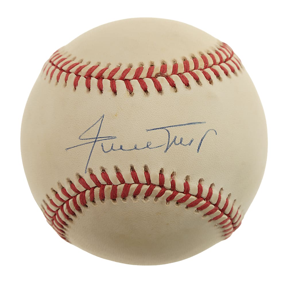 Willie Mays Single-Signed Baseball - PSA/DNA