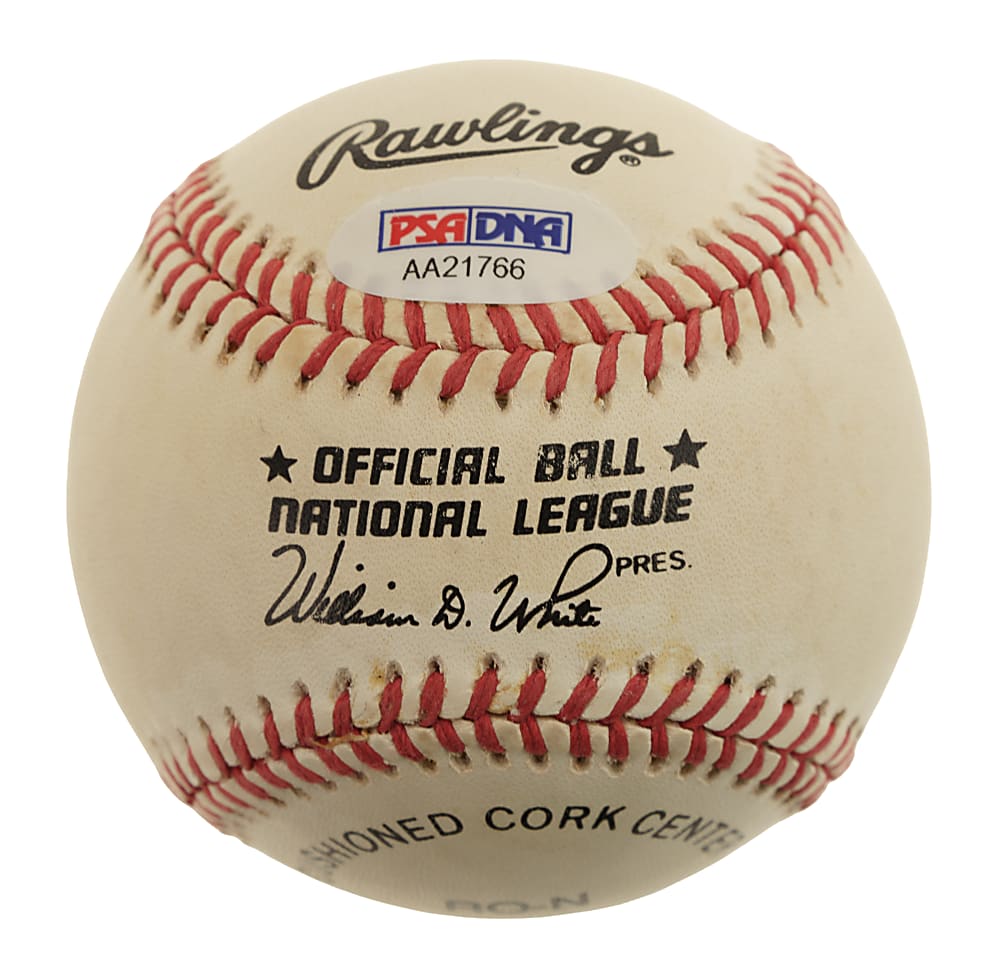 Willie Mays Single-Signed Baseball - PSA/DNA