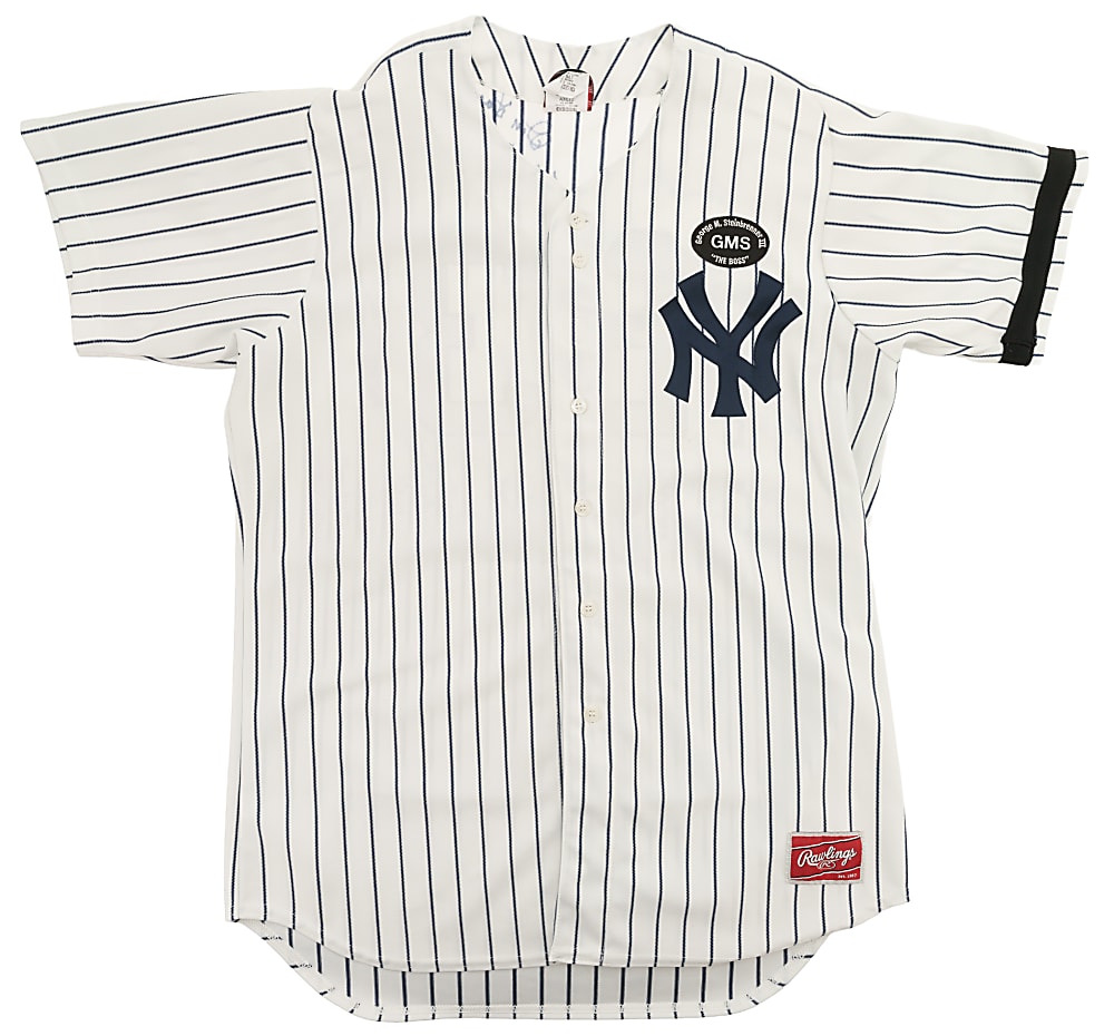 2010 New York Yankees Multi-Signed Reunion Jersey