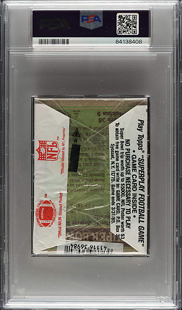 1984 Topps Football Unopened Cello Pack MINT 9 - Joe Montana on Top