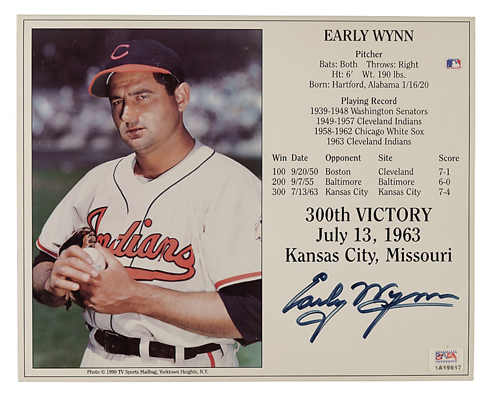 Early Wynn Signed 300th Victory Photograph - PSA/DNA