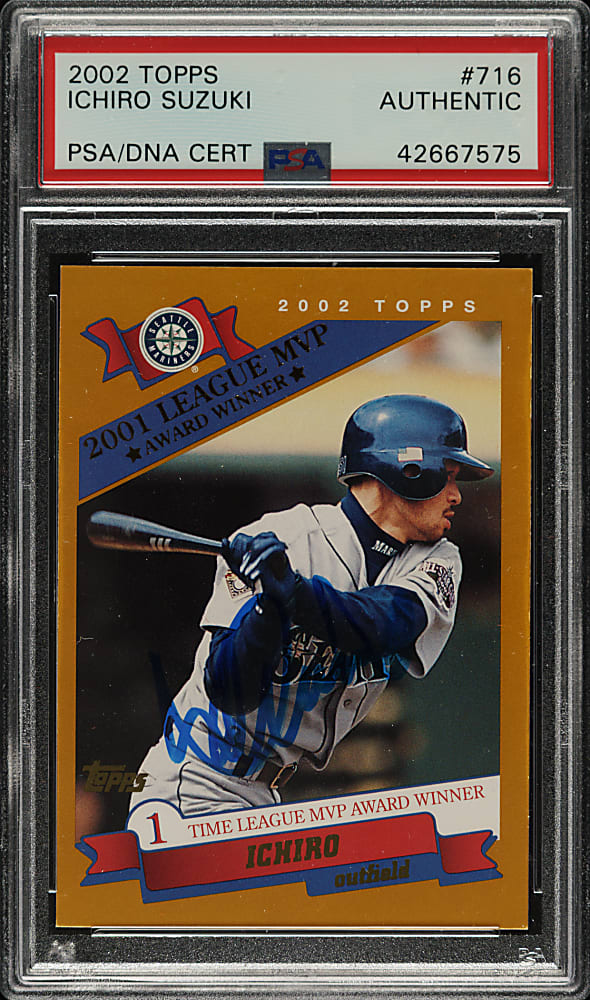 Signed 2002 Topps #716 Ichiro Suzuki - PSA/DNA