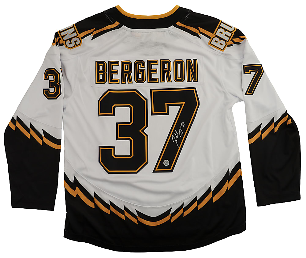 Patrice Bergeron Signed Boston Bruins Jersey