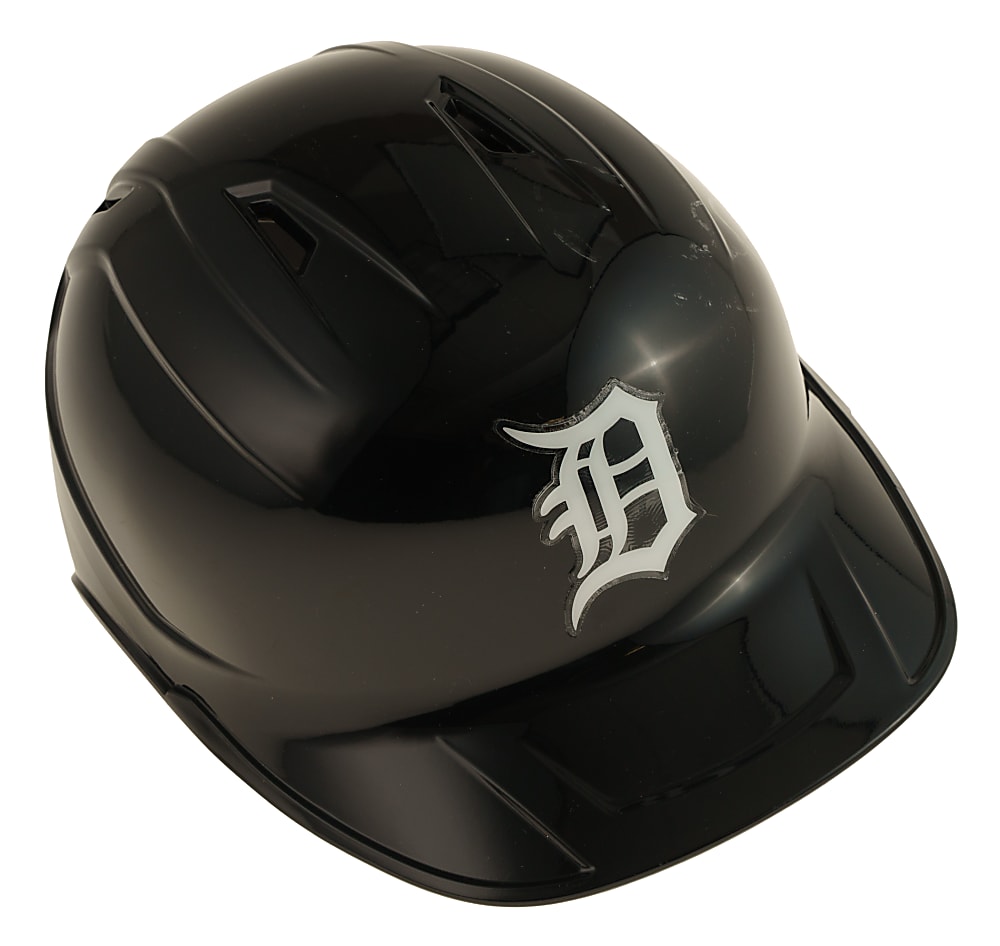 Cecil Fielder Signed Detroit Tigers Helmet with "Big Daddy" Inscription