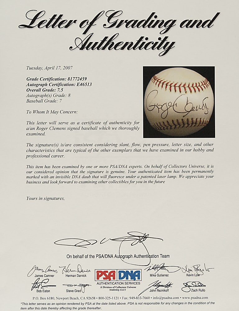 Roger Clemens Single-Signed Baseball PSA/DNA NM+ 7.5