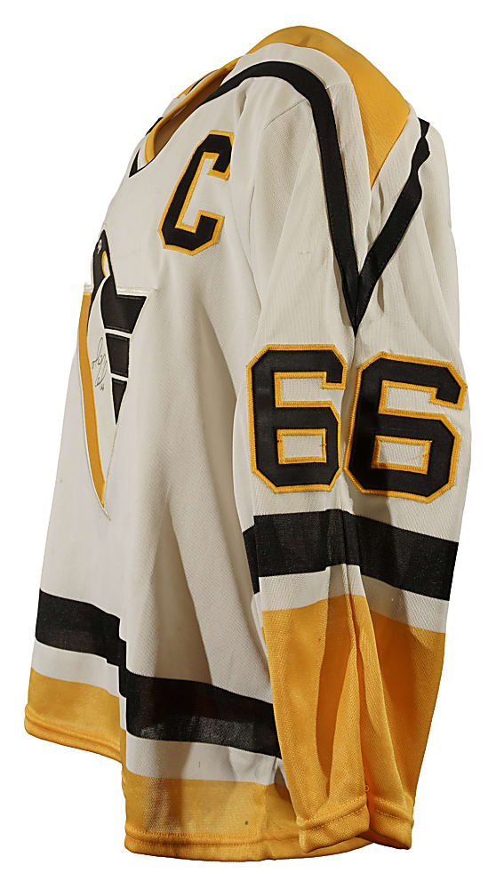 Mario Lemieux Signed Pittsburgh Penguins Jersey