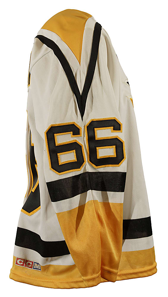 Mario Lemieux Signed Pittsburgh Penguins Jersey