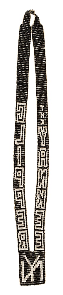 Joe DiMaggio's Personal Beaded Necklace with "The Yankee Clipper"