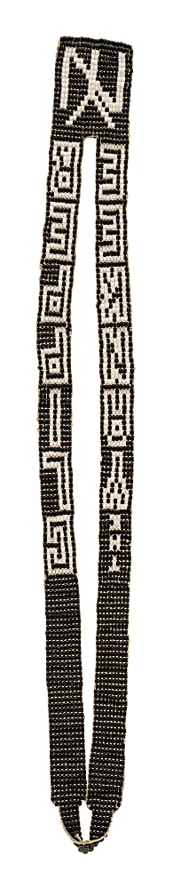 Joe DiMaggio's Personal Beaded Necklace with "The Yankee Clipper"