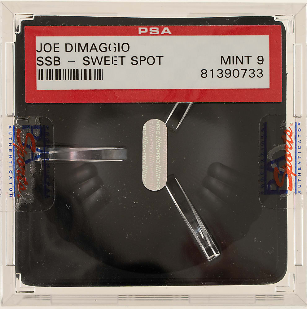 Joe DiMaggio Single-Signed Baseball PSA/DNA MINT 9