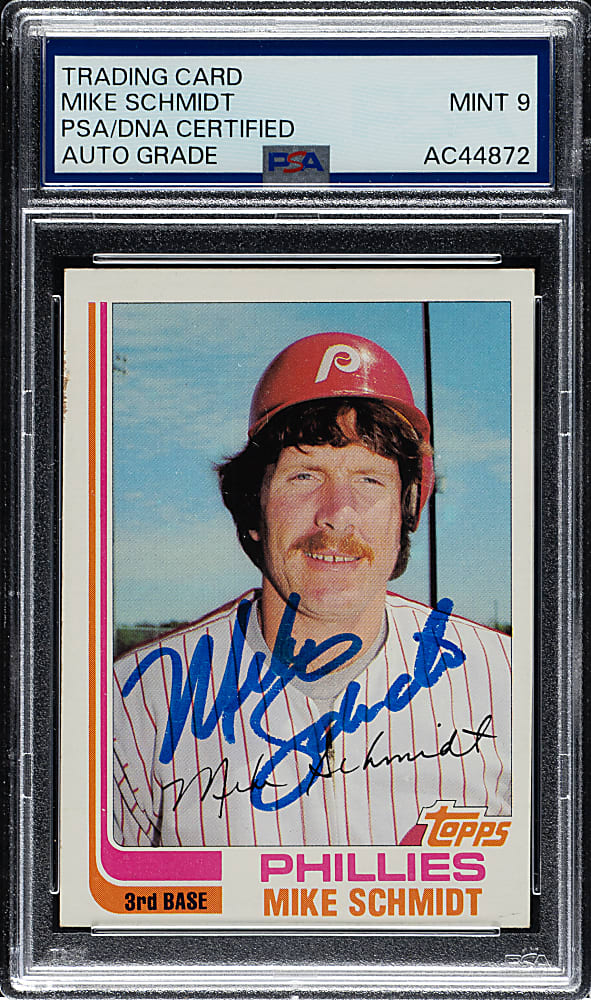 Signed 1982 Topps #100 Mike Schmidt PSA/DNA MINT 9