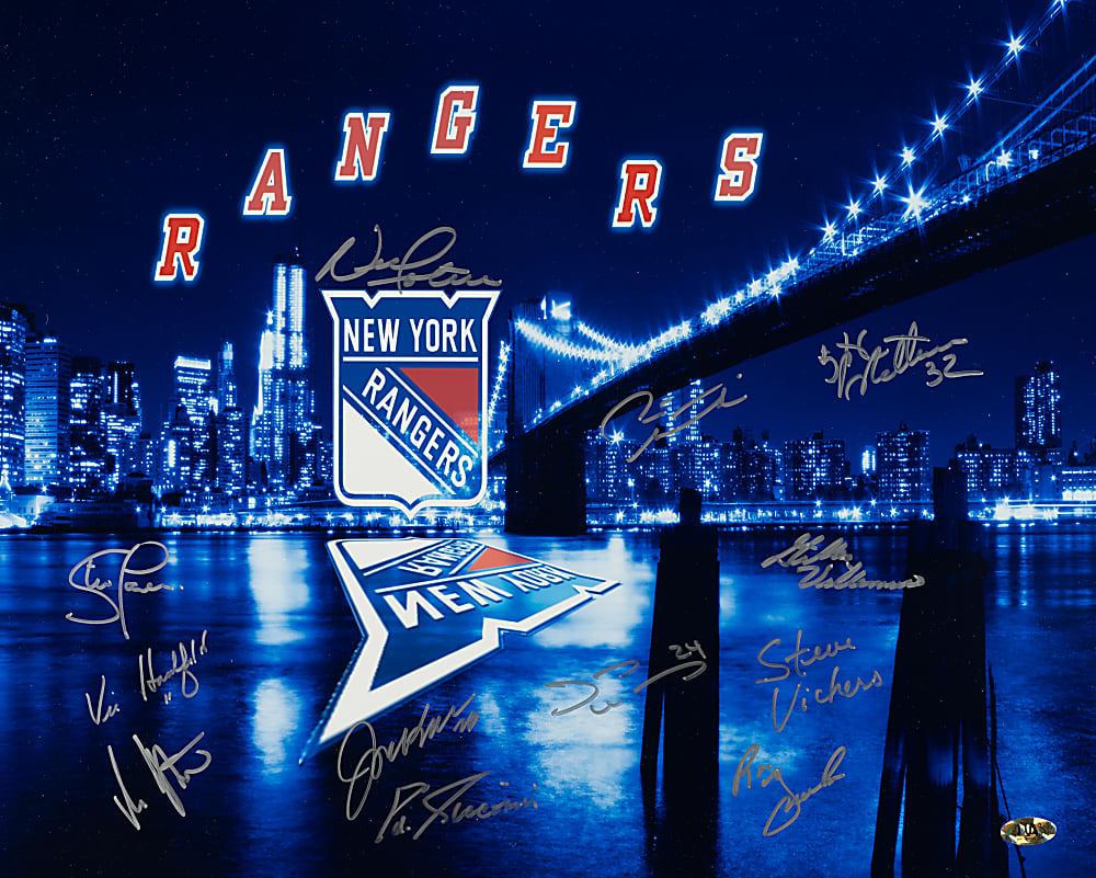 Hockey Signed Photograph and First-Day Cover Collection (8) Including Wayne Gretzky and Gordie Howe
