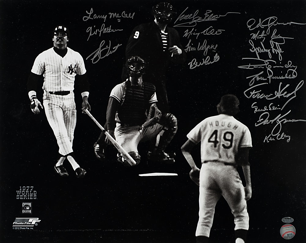 1977 World Series New York Yankees Multi-Signed Photograph (16 Signatures)