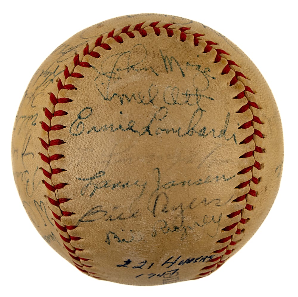 1947 New York Giants Team-Signed Baseball with Johnny Mize and Ernie Lombardi - JSA