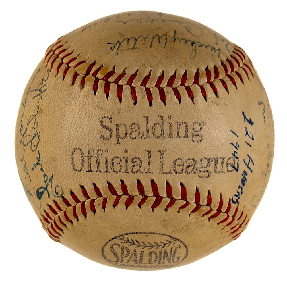 1947 New York Giants Team-Signed Baseball with Johnny Mize and Ernie Lombardi - JSA