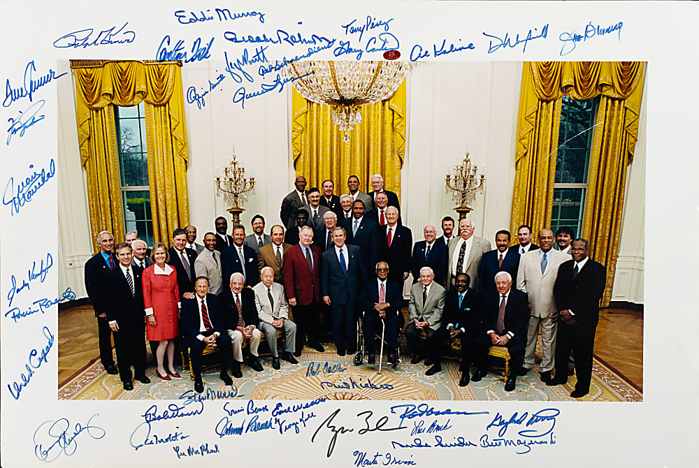 2004 Hall of Fame Multi-Signed White House Group Photograph with Sandy Koufax, Tom Seaver, Duke Snider, and George W. Bush