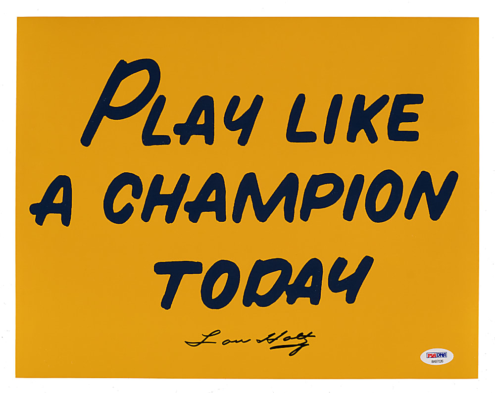 Lou Holtz Signed Photograph - PSA/DNA