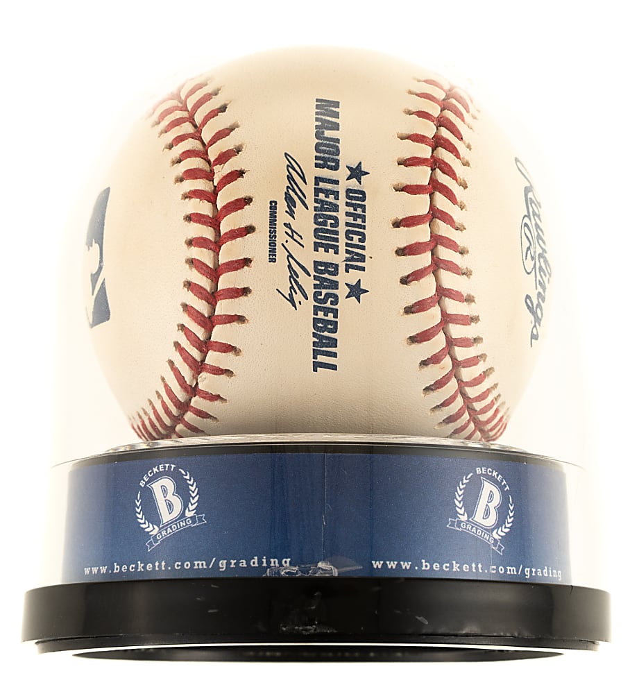 Bob Uecker Single-Signed Baseball - Beckett