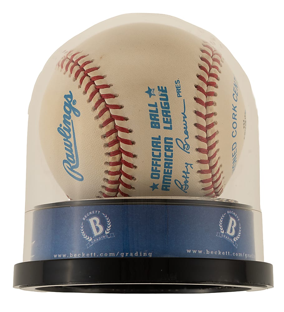 Joe DiMaggio Single-Signed Baseball Beckett NM 7