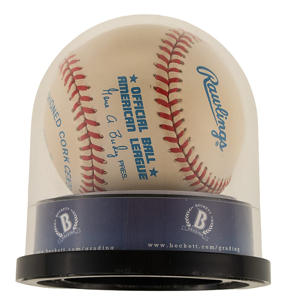 Joe DiMaggio Single-Signed Baseball with "#5" Inscription Beckett MINT 9
