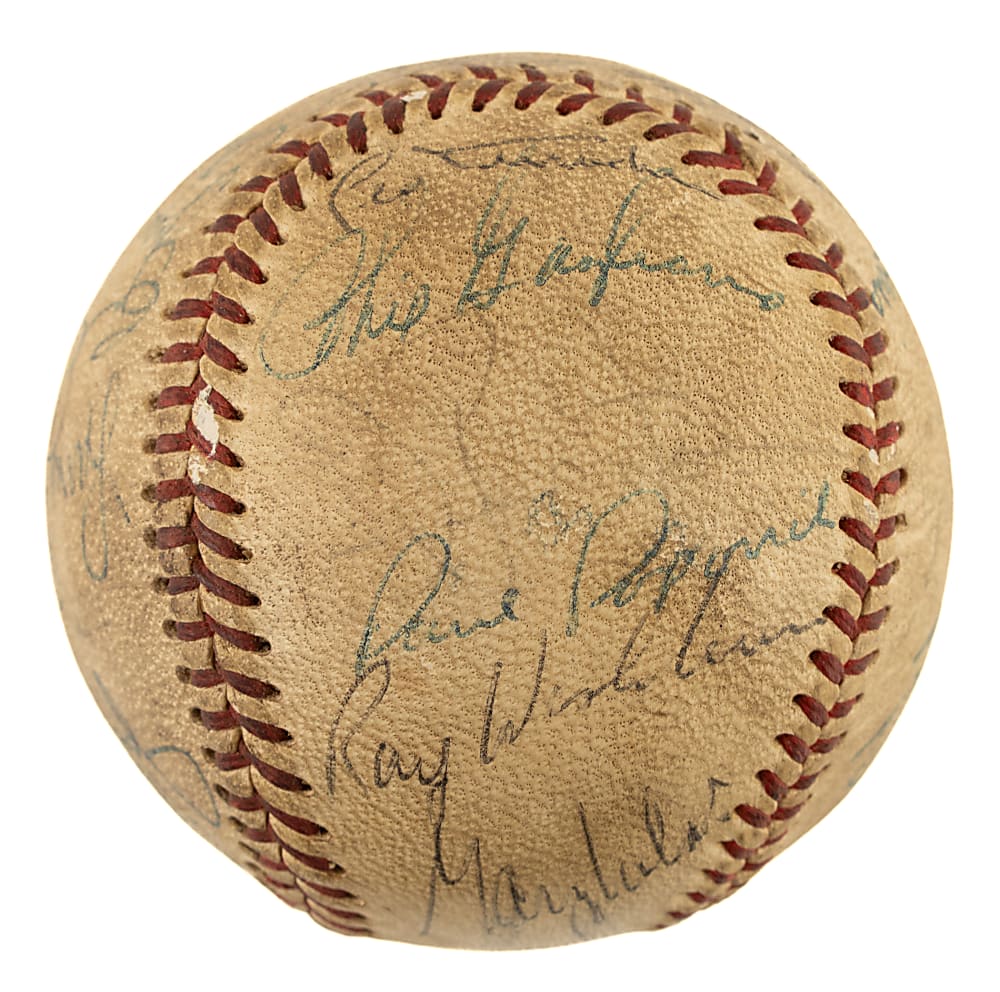 Hall of Fame and Stars Multi-Signed Baseball with Hank Aaron, Ernie Banks, and Leo Durocher
