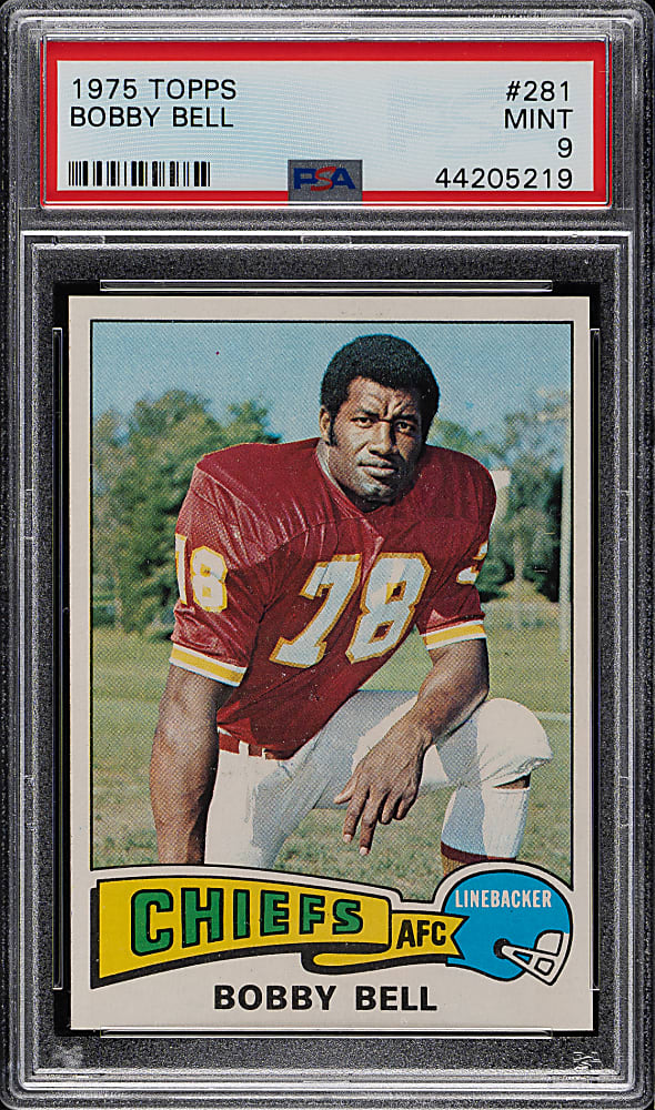 1975 Topps Football #281 Bobby Bell PSA MINT 9