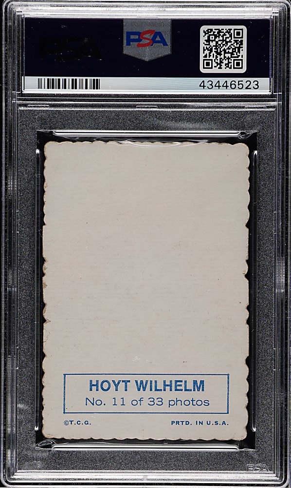 1969 Topps Deckle Edge #11 Hoyt Wilhelm PSA GOOD+ 2.5