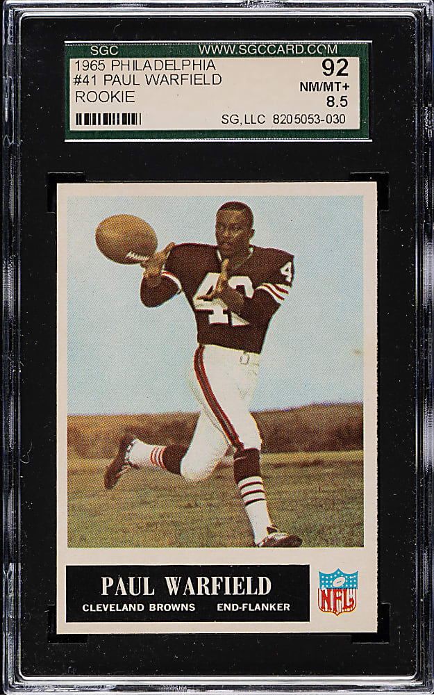 1965 Philadelphia Football #41 Paul Warfield Rookie SGC NM/MT+ 92